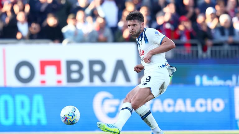 djimsiti berat-Serie A Enilive 25-26 Cagliari-Atalanta0279