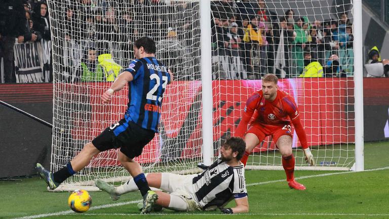 kolasinac-Serie A Enilive 2024-25 giornata 28 Juventus - Atalanta _0017