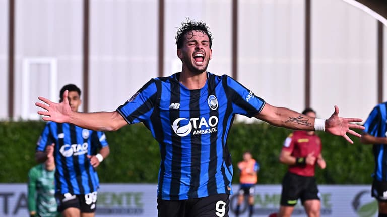 Misitano Giulio goal 5-2 esultanza - Atalanta U23 - AZ Picerno 24-10-2025 191