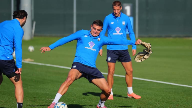 krstovic nikola-UCL League Phase MD4 Training-0025