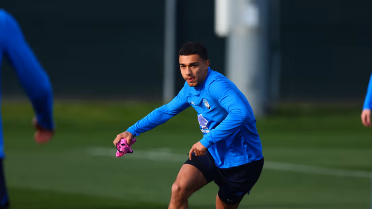 TRAINING-UCL R16  Training-0389