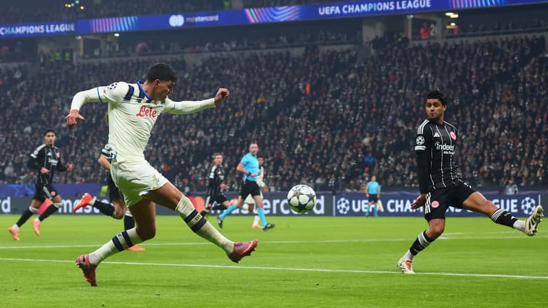 bellanova raoul-UCL League Phase MD5 Eintracht Frankfurt vs Atalanta-0020