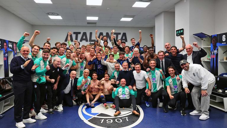 festa a fine partita-Serie A Enilive 2024-25 giornata 36 Atalanta-Roma_0191