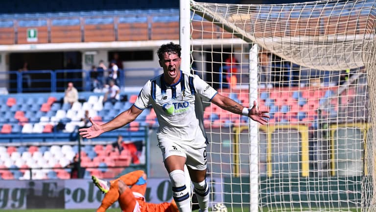 Misitano Giulio goal 0-1 esultanza - Cosenza - Atalanta U23 12-10-2025 174