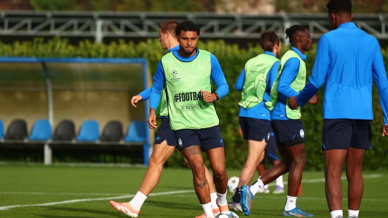 ederson-UCL League Phase MD3 Training1663