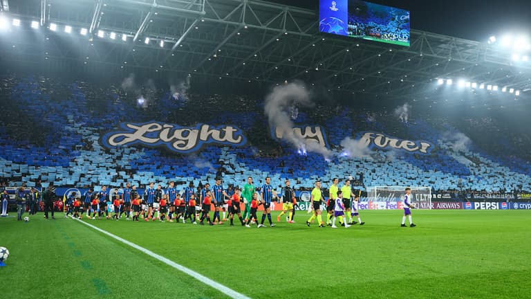 ingresso in campo -UCL League Phase MD3 Atalanta - Slavia Praga-0002