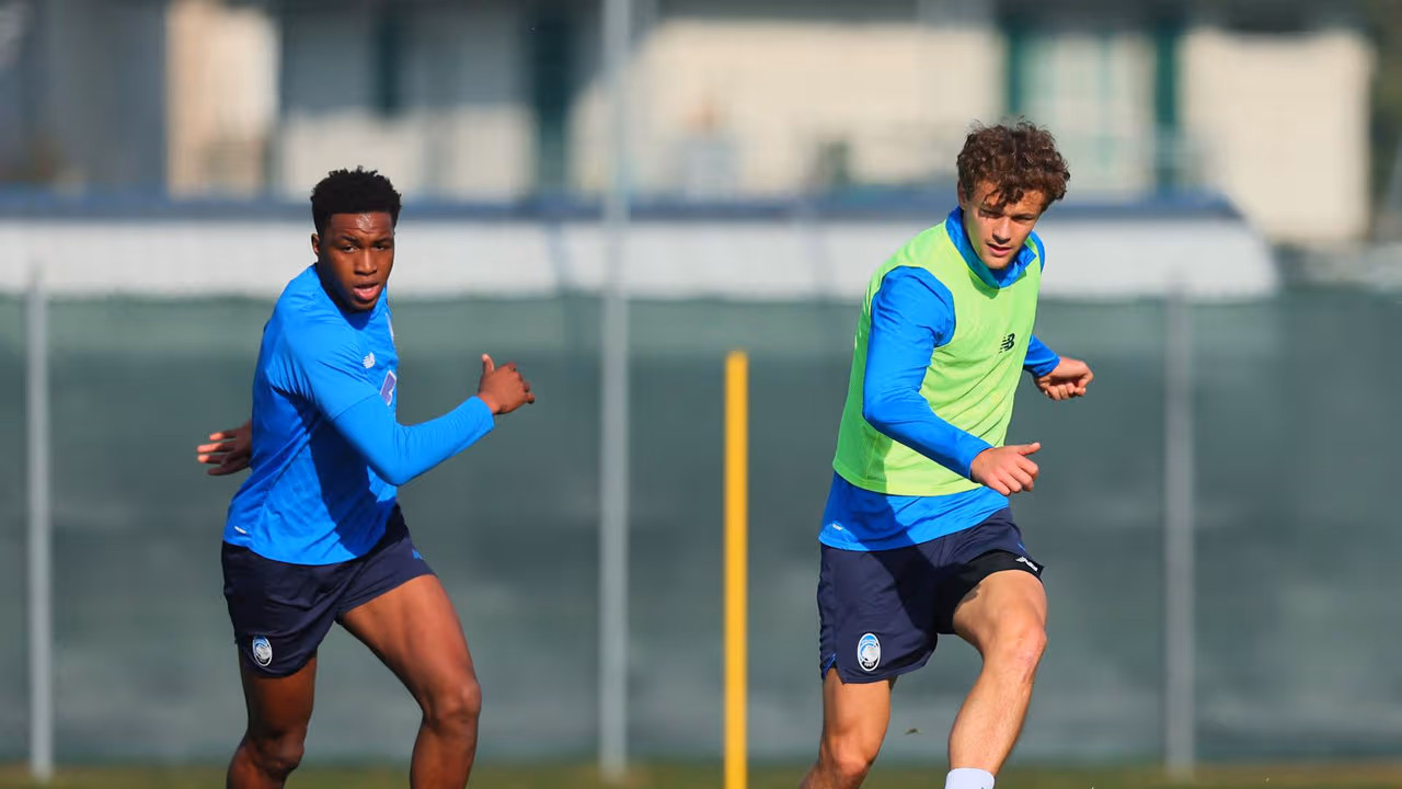 Seduta mattutina per iniziare a preparare il match contro l’Hellas Verona