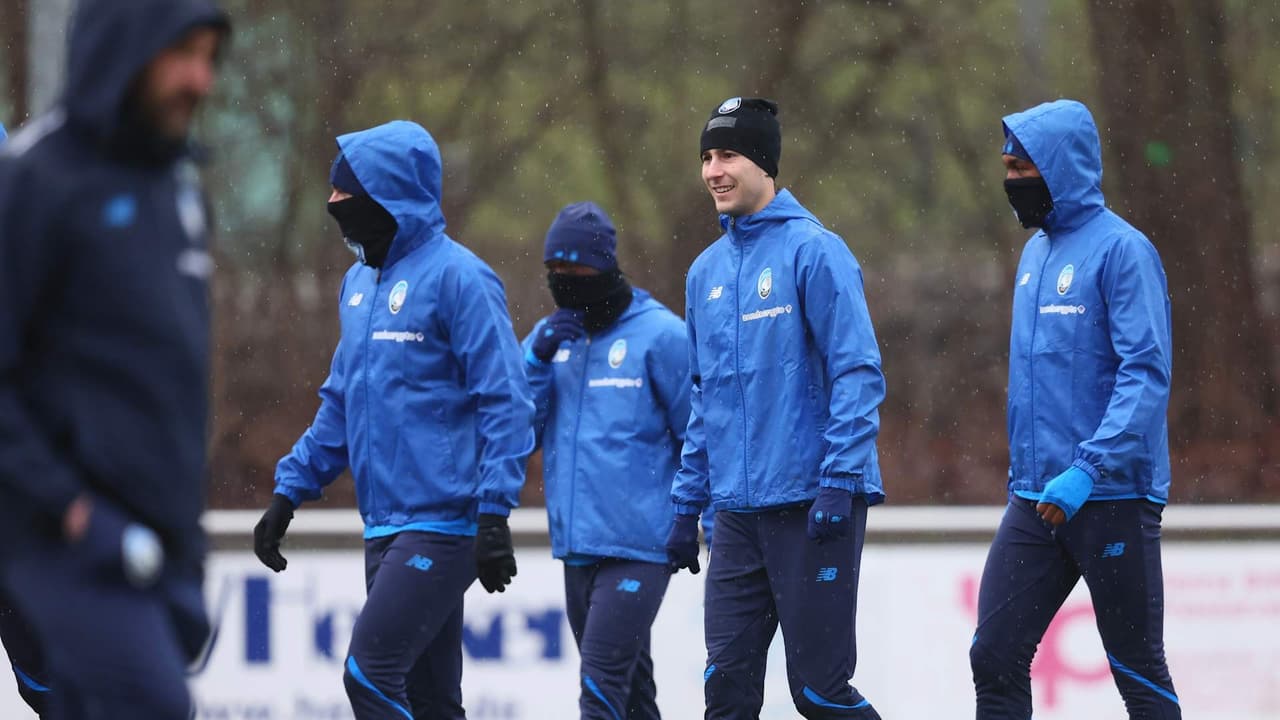Allenamento mattutino in preparazione del match con il Napoli