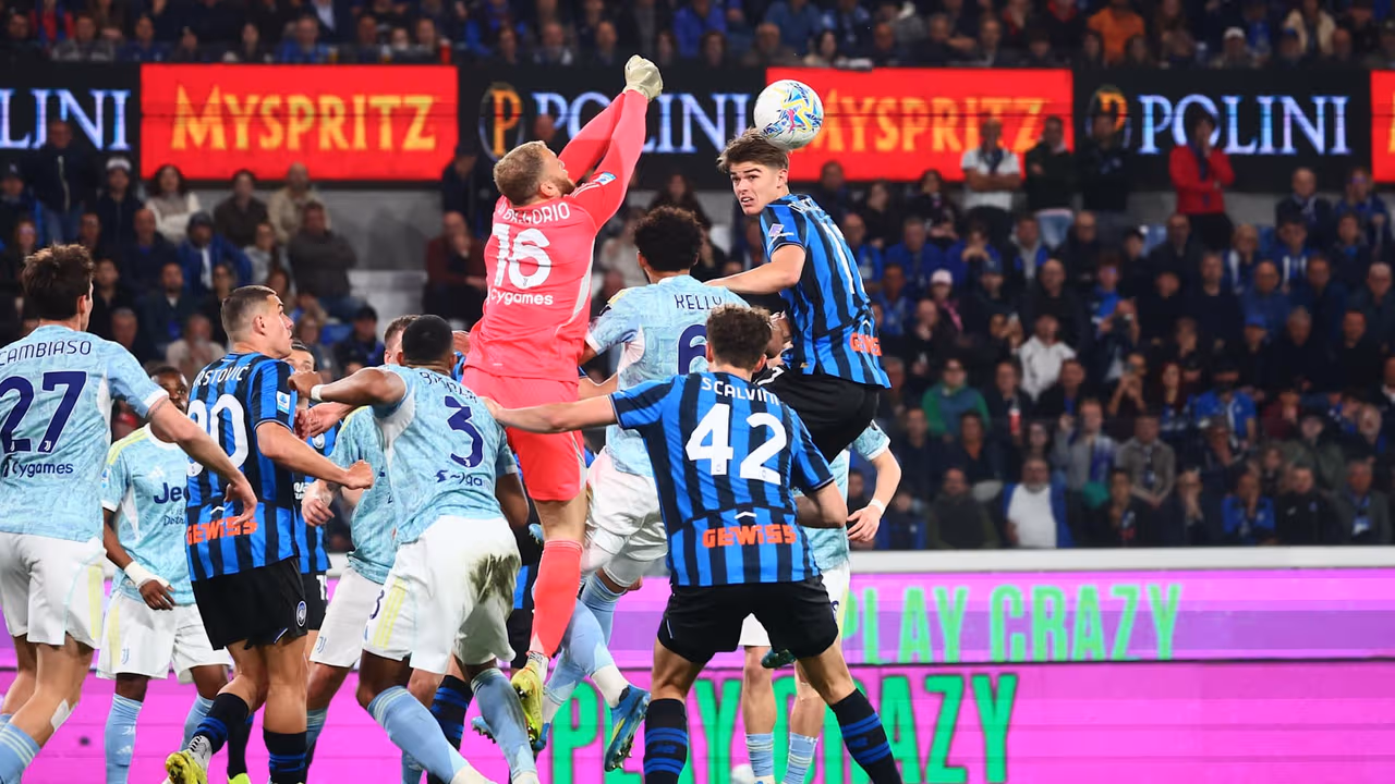 Il palo ferma i nerazzurri, la Juve passa a Bergamo