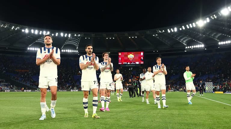 saluto ai tifosi-Serie A Enilive 25-26 Roma-Atalanta-0063