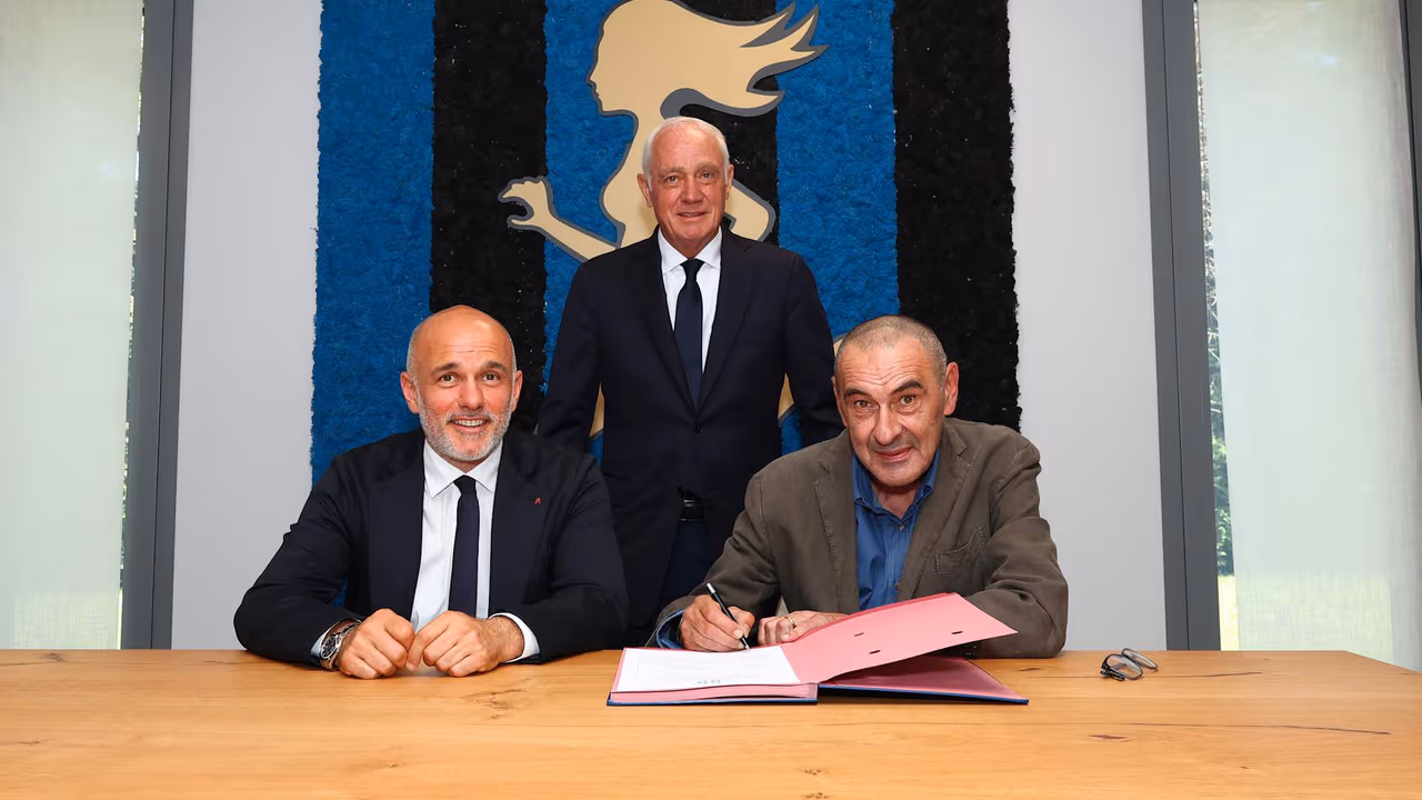 La panchina dell'Atalanta è di Maurizio Sarri: benvenuto mister!