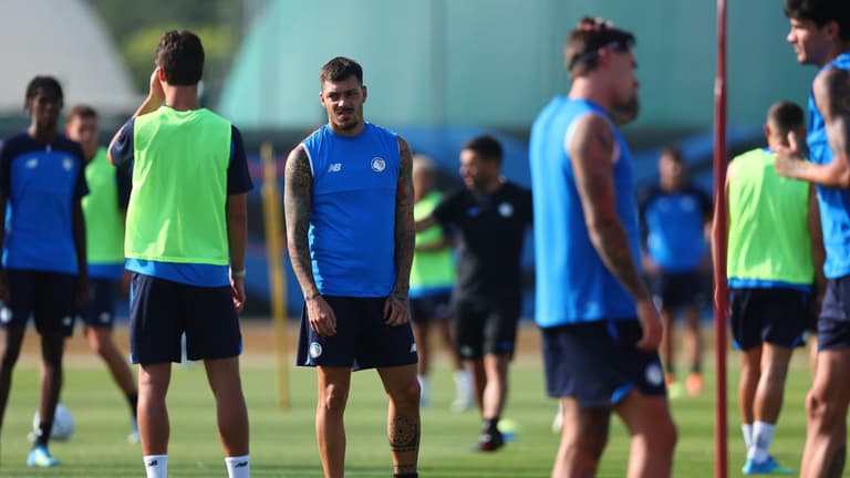 Gaetano Gianluca-Training - Atalanta 2026 - 2027-0744
