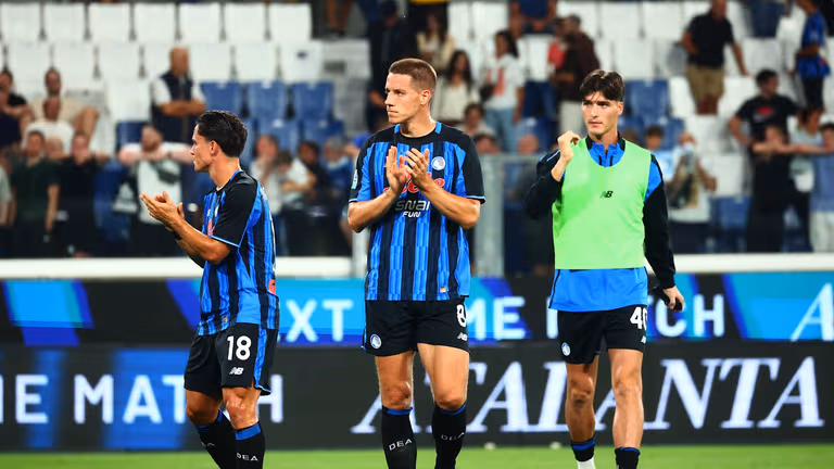 saluto ai tifosi-Serie A Enilive 26-27 Atalanta-Cagliari-0050