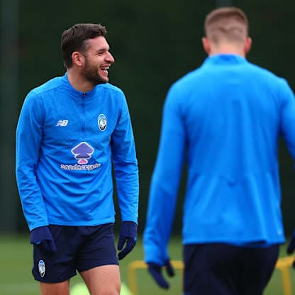 djimsiti berat-UCL KO Play-offs Training-0248