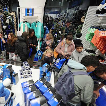 Gianluca Scamacca Meet&Greet presso Atalanta Store Bergamo Centro-0028