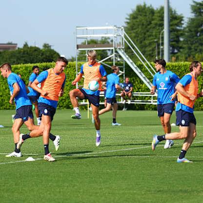 preseason-2025-2026-zingonia-1° allenamento-pasalic-djimsiti-de ketelaere-de roon-samardzic