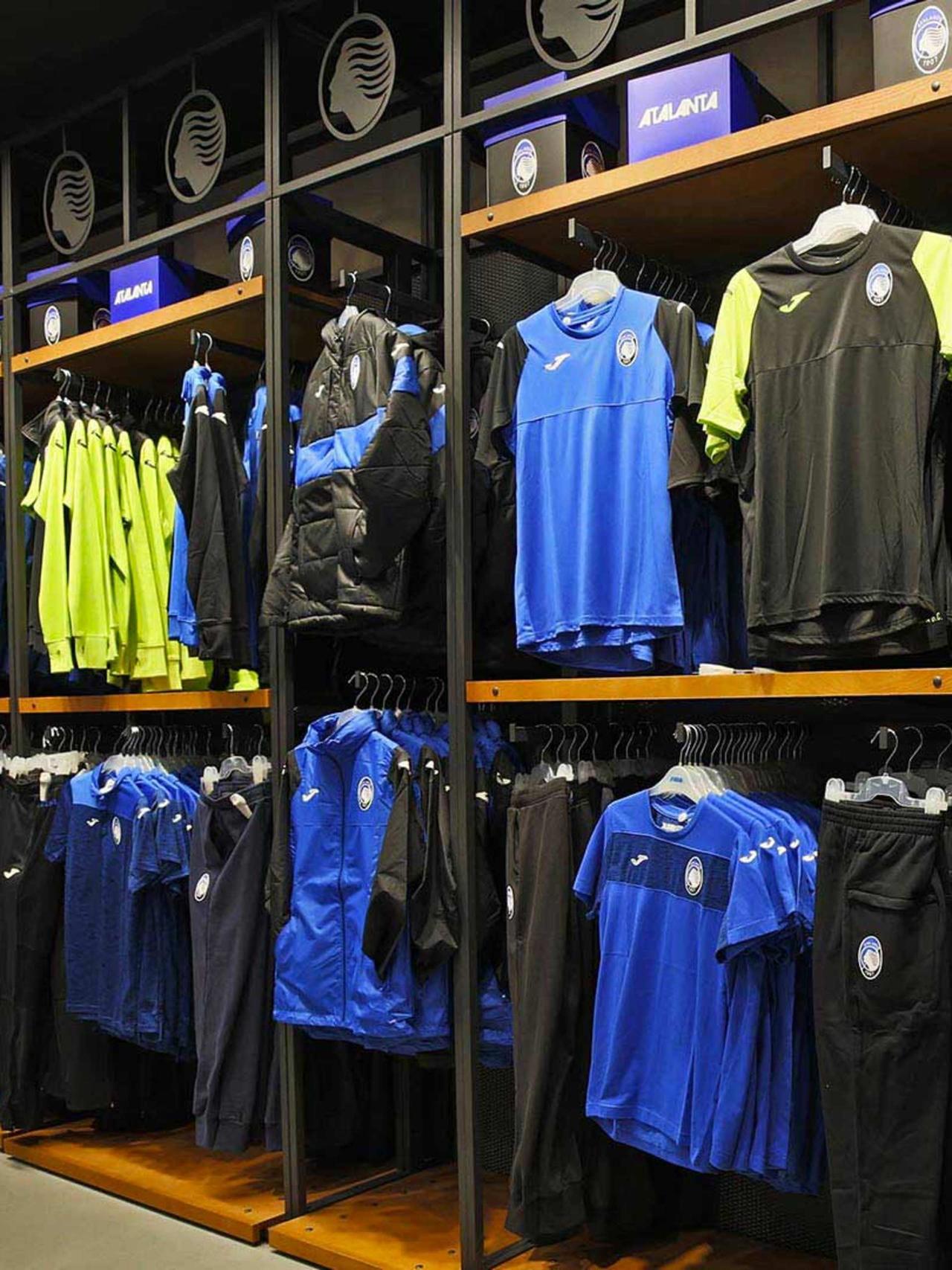 Store chiuso sino al 22 marzo compreso