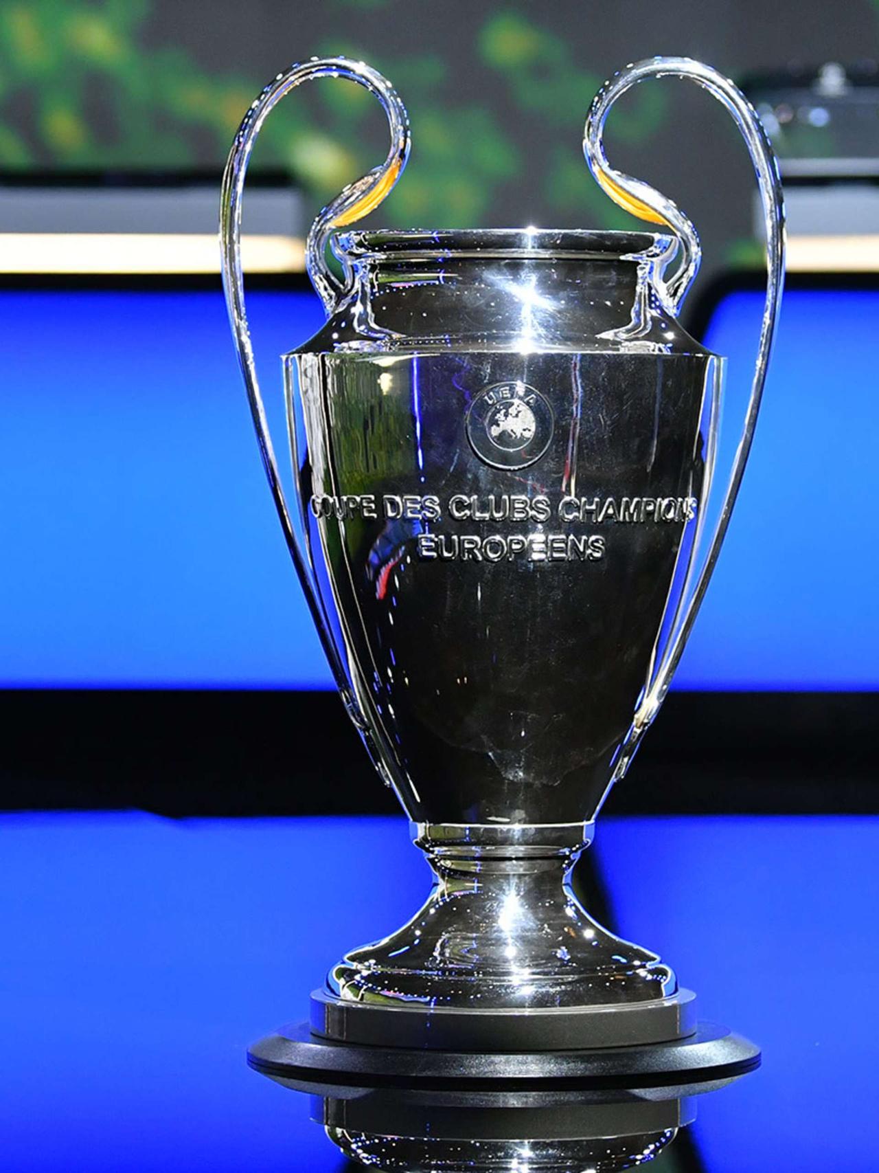 UCL 20/21, esordio in Danimarca