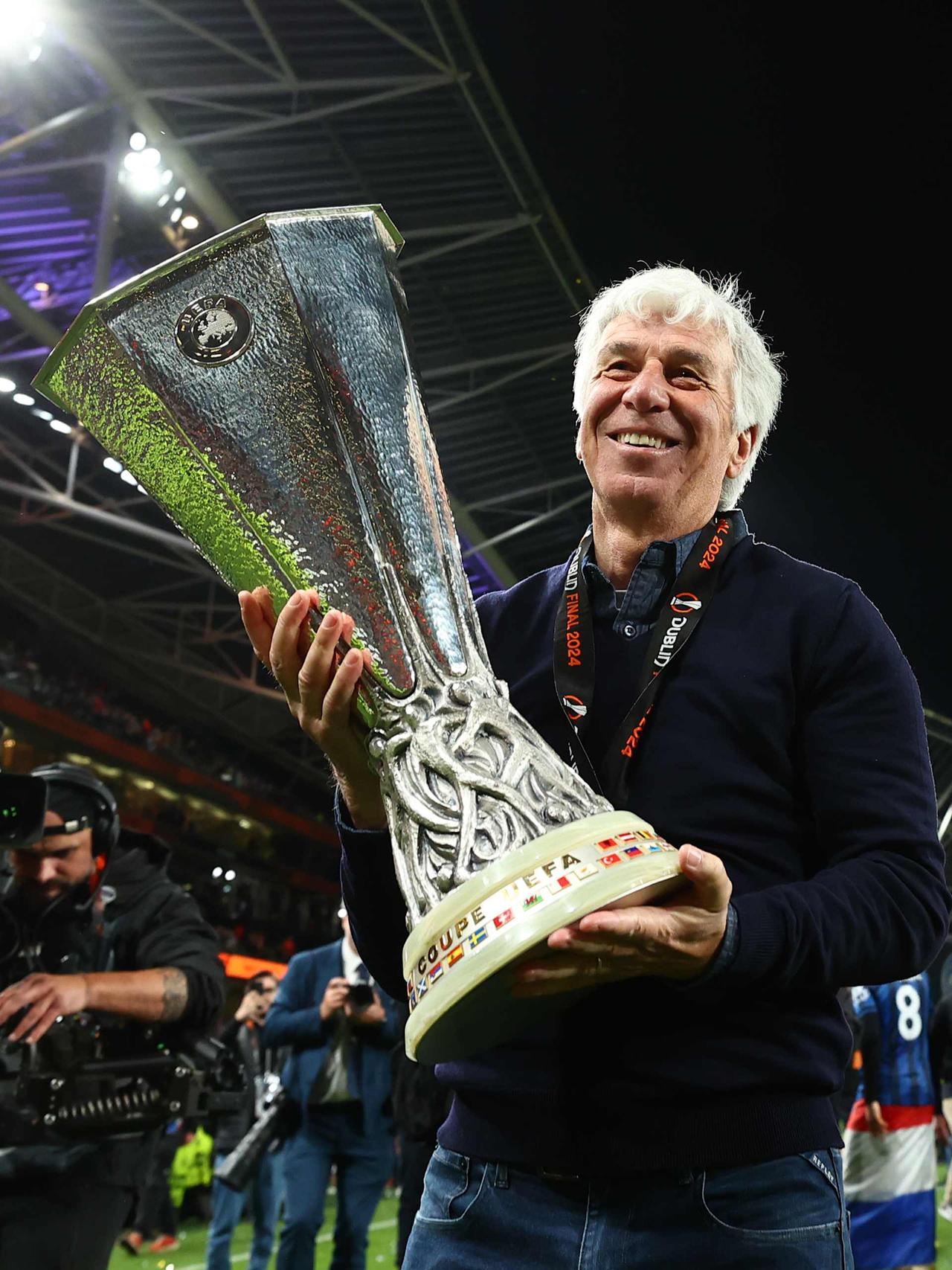 A mister Gian Piero Gasperini il Premio Enzo Bearzot
