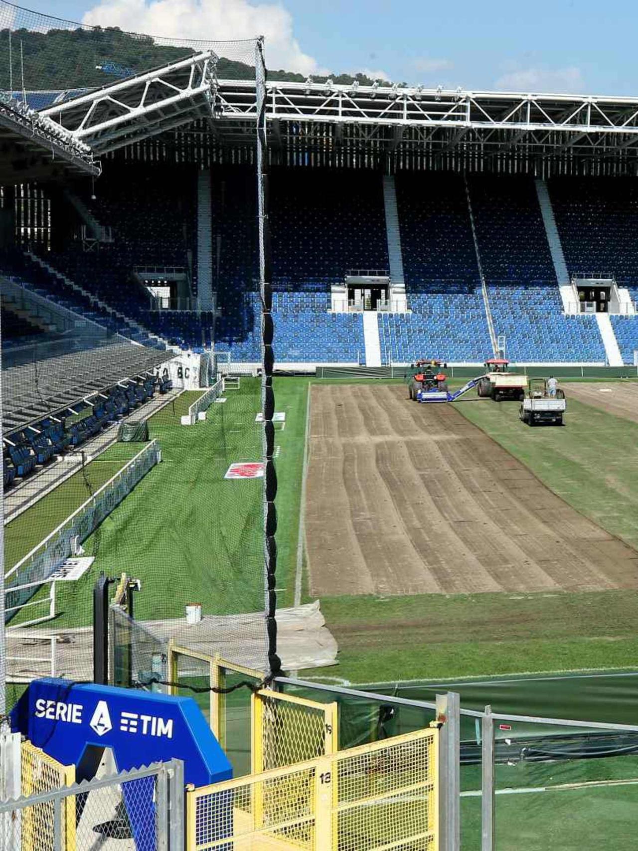 Gewiss Stadium: iniziati i lavori al campo