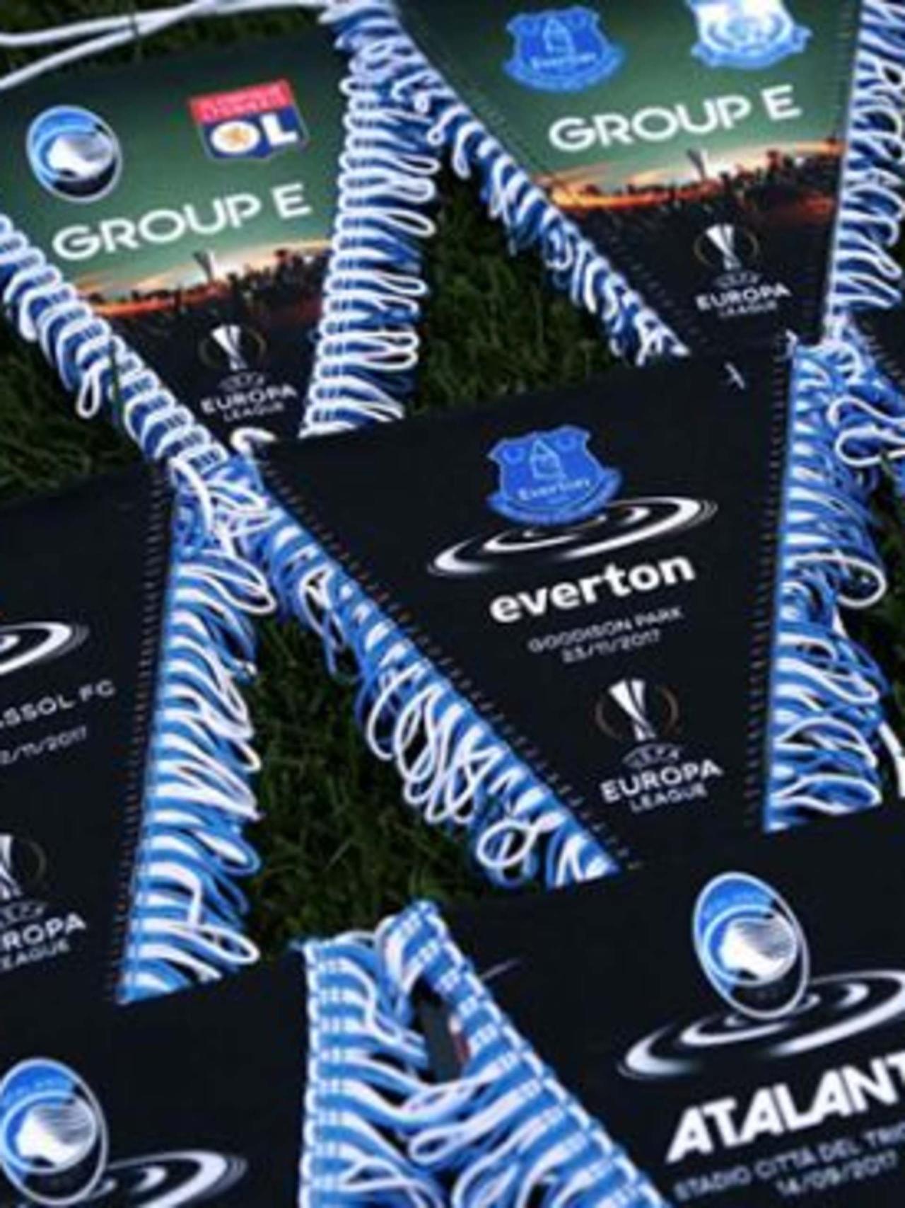 UEL: gagliardetti match day da collezione