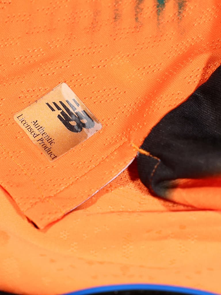 Third kit Atalanta x New Balance 2025:26 - Authenticity badge