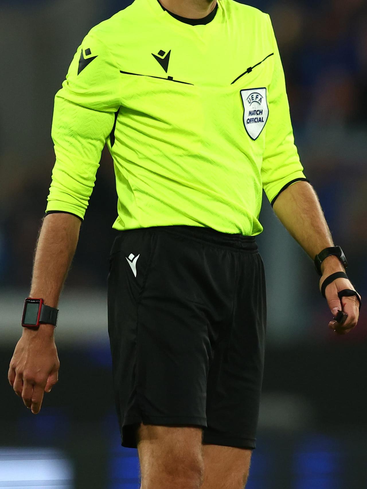 L'arbitro per l'andata dei playoff di Champions League
