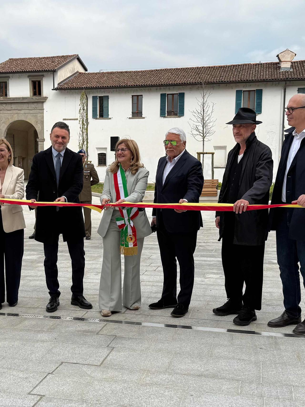Inaugurato il nuovo Piazzale Goisis: luogo di memoria tra il Gewiss Stadium e il Lazzaretto