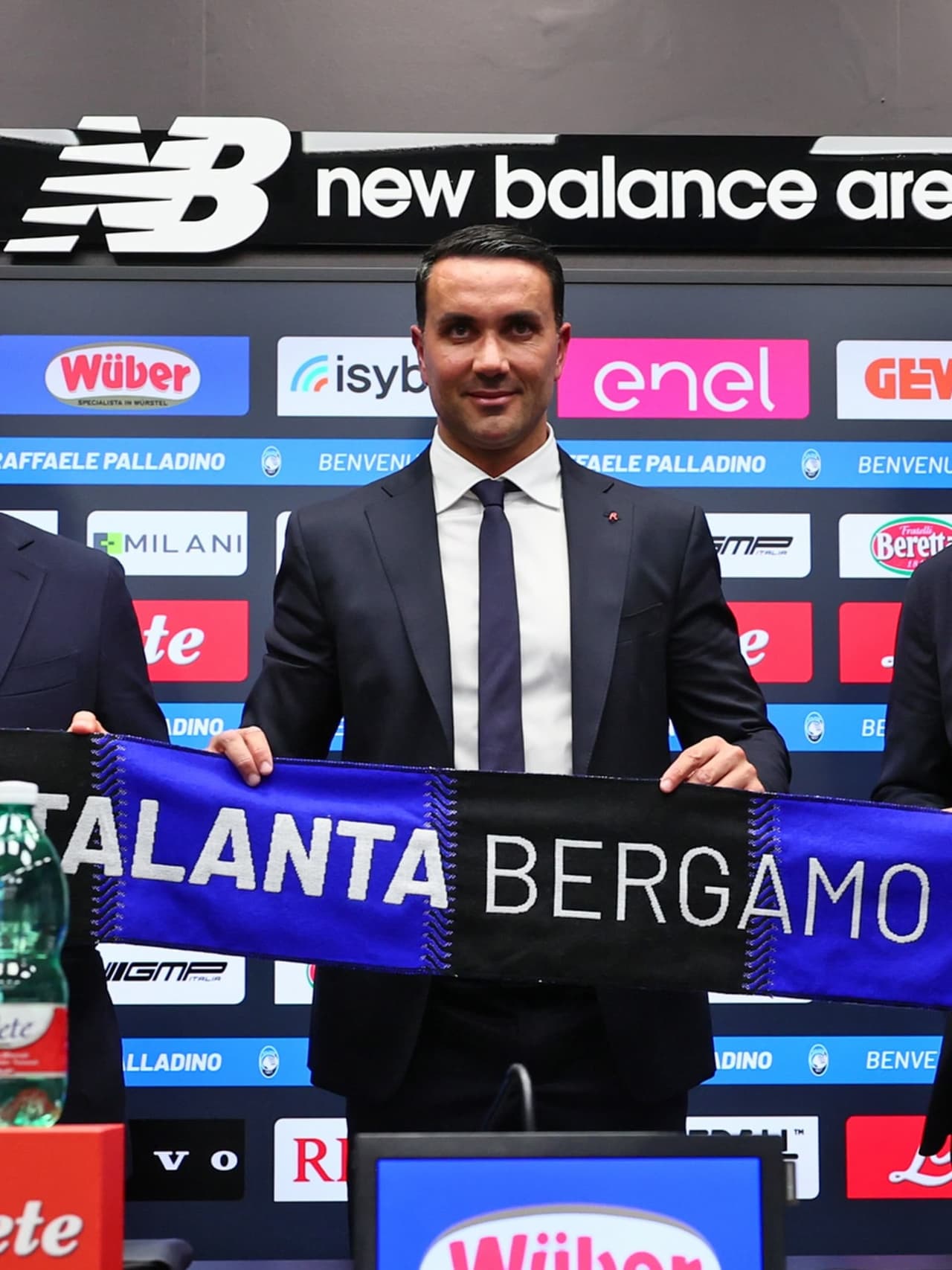 La presentazione ufficiale di Raffaele Palladino