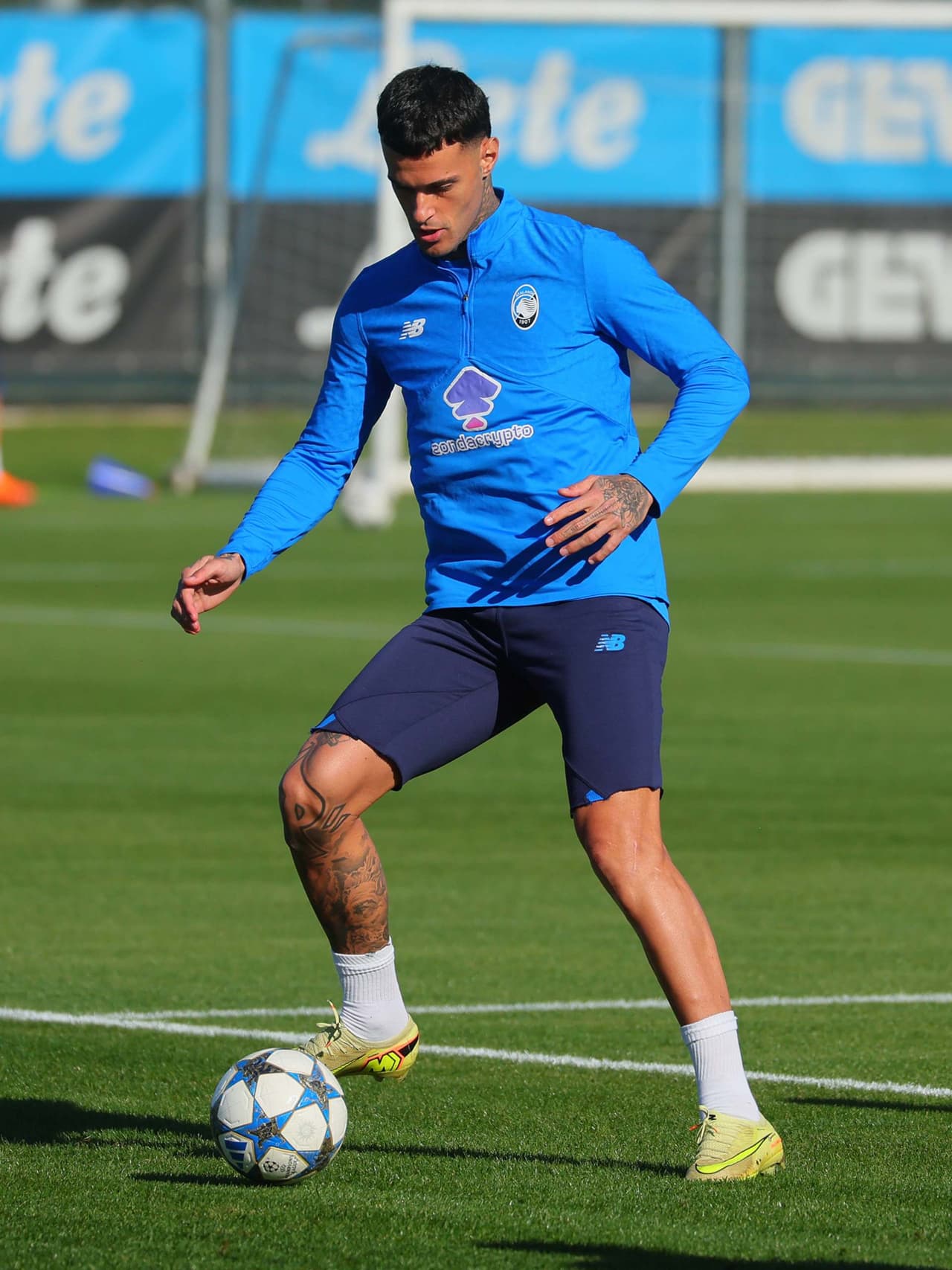 Seduta mattutina per iniziare a preparare la partita contro il Chelsea