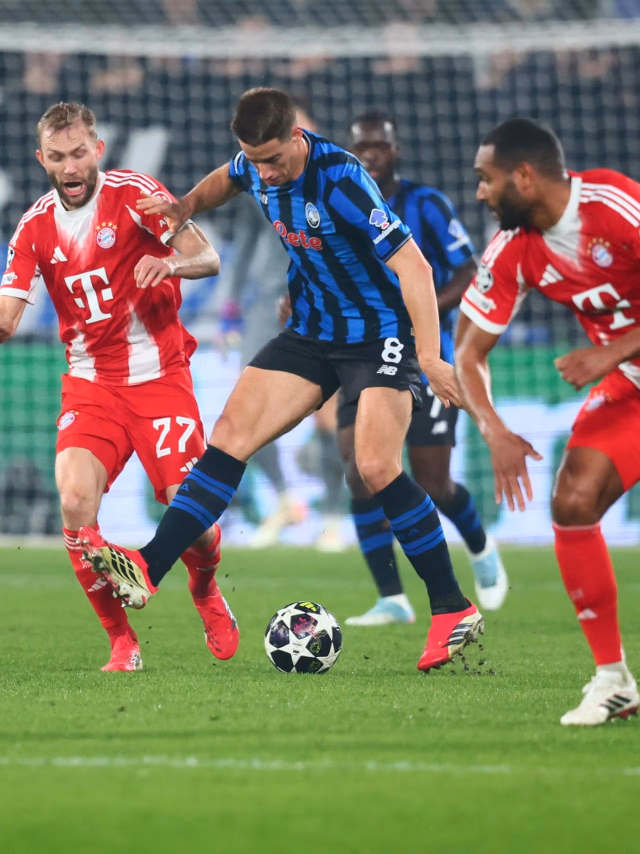 Il Bayern Monaco si aggiudica l'andata degli ottavi di Champions League