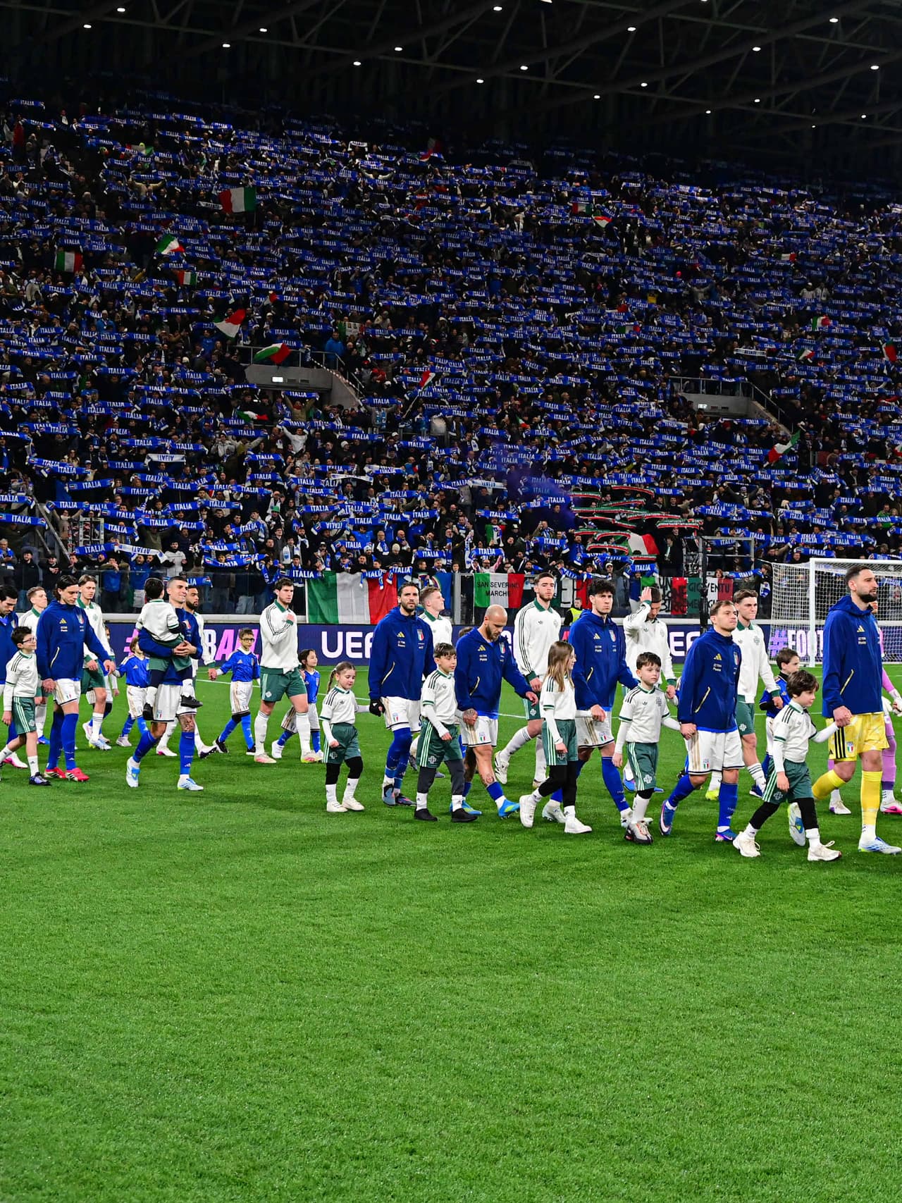 Allo stadio di Bergamo l'Italia vince 2-0 sull'Irlanda del Nord