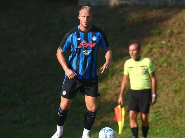 Risoluzione del contratto con Mitchel Bakker