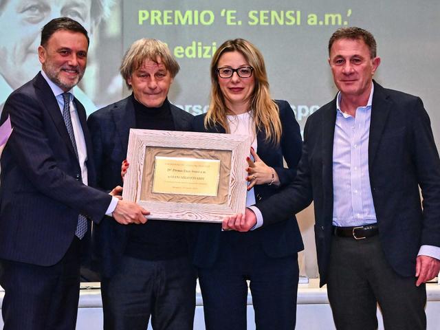 A Giancarlo Finardi il "Premio Enzo Sensi"