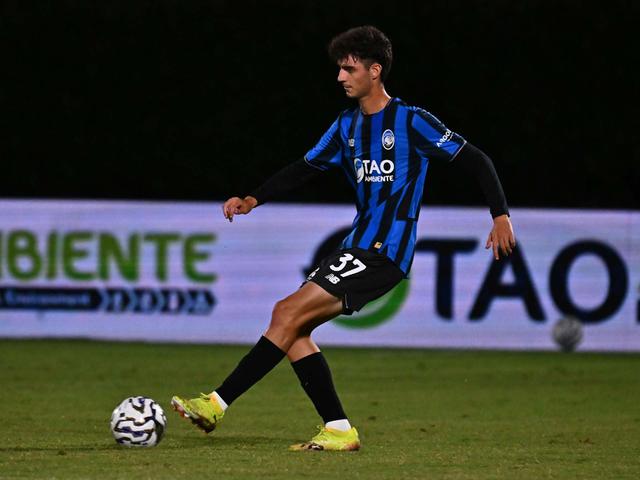Navarro in campo con la Spagna U19