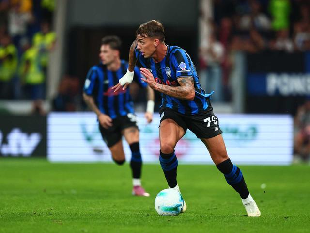 Daniel Maldini in campo con l'Italia che si è imposta 5-4