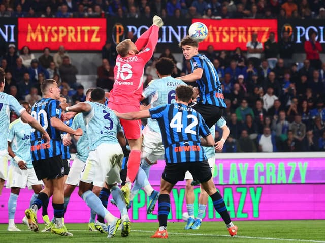 Il palo ferma i nerazzurri, la Juve passa a Bergamo