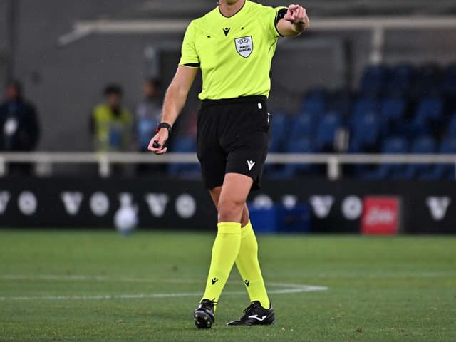 L'arbitro per il ritorno dei playoff di Conference League