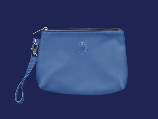 Pochette in pelle blu: eleganza e stile Atalanta